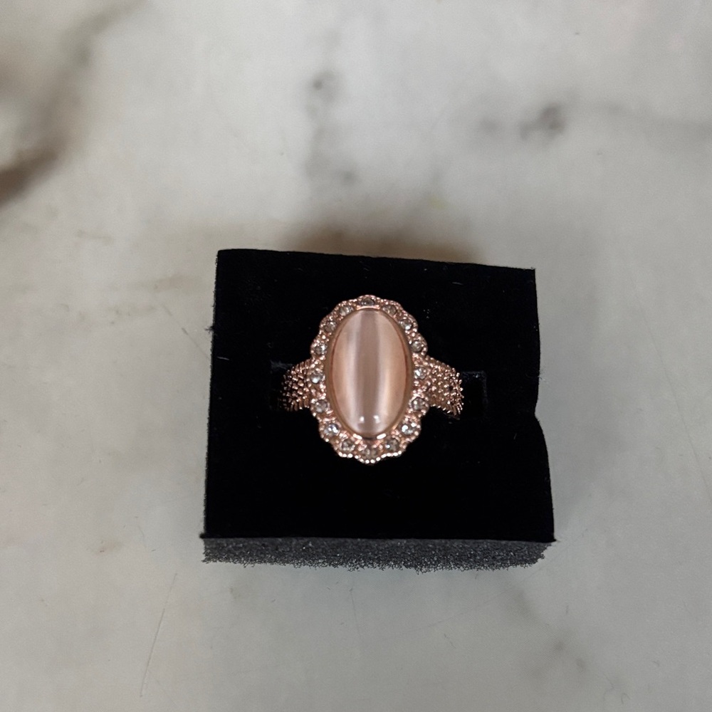 Rose Gold Oval Cat's Eye Statement Ring - Women's Fashion Jewelry